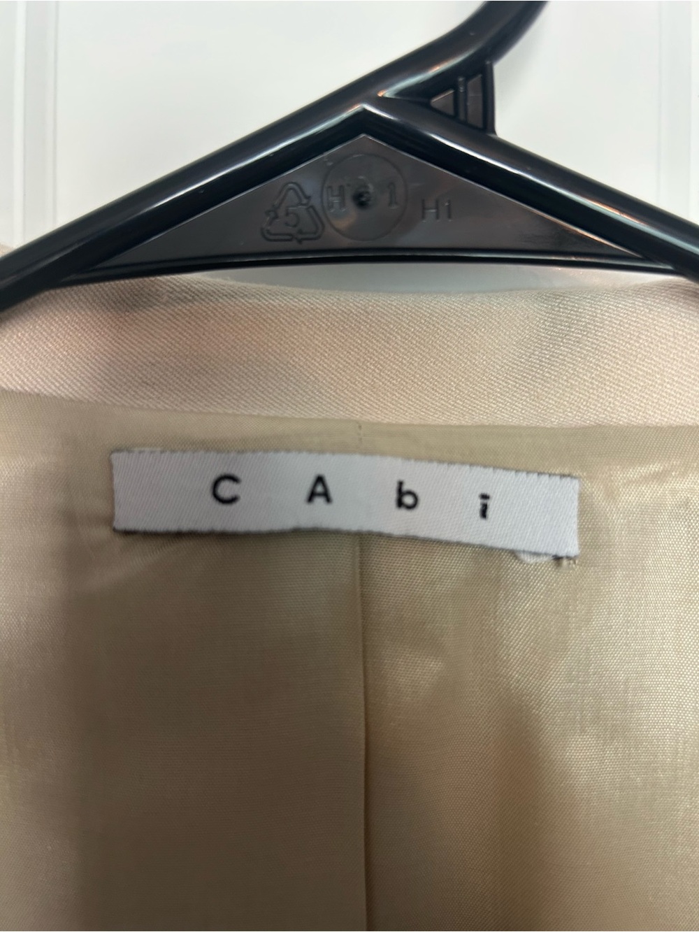 CAbi Women's Single-Button Beige Blazer - Picture 3 of 4